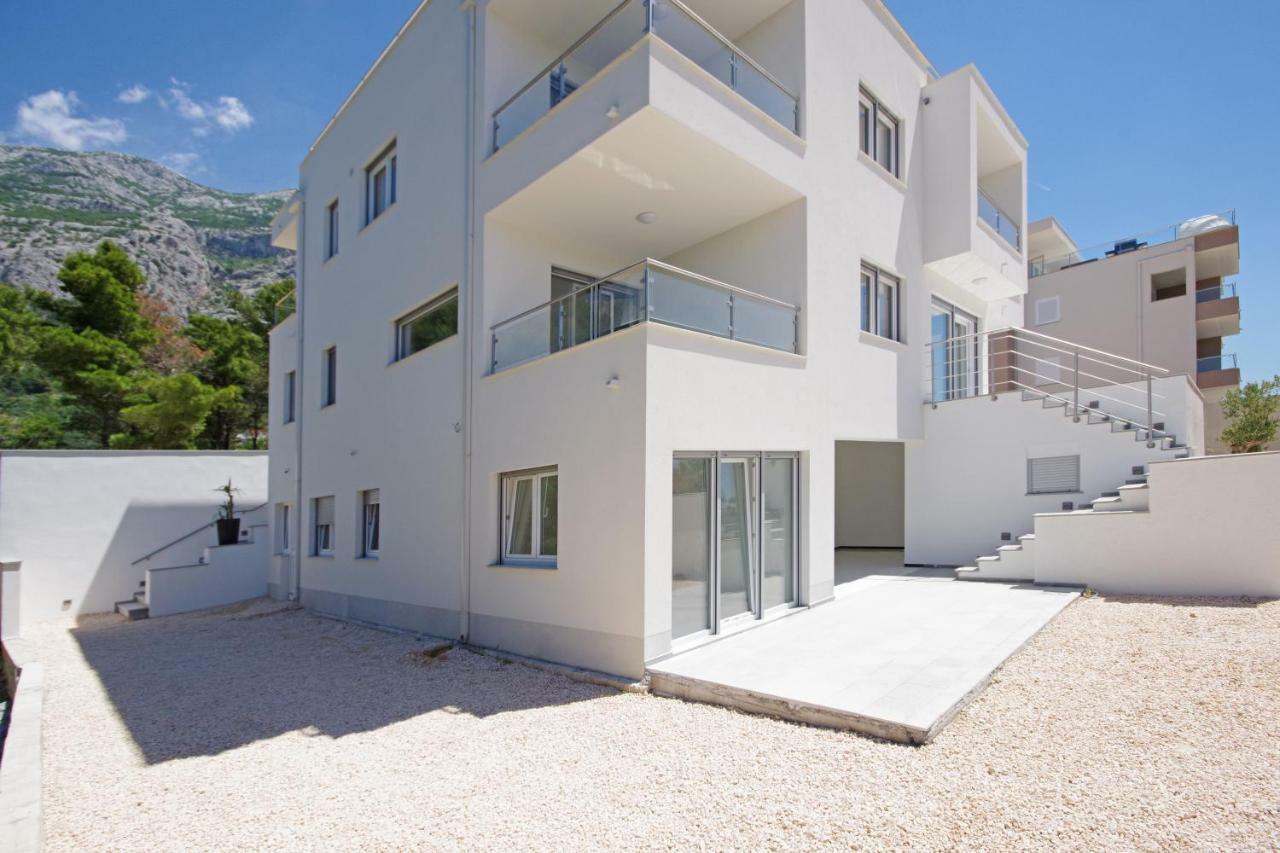מאקרסקה Villa Inis מראה חיצוני תמונה
