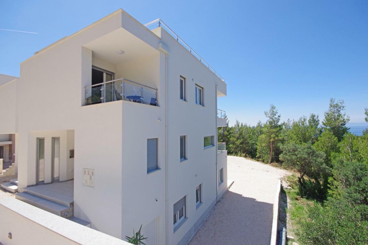 מאקרסקה Villa Inis מראה חיצוני תמונה