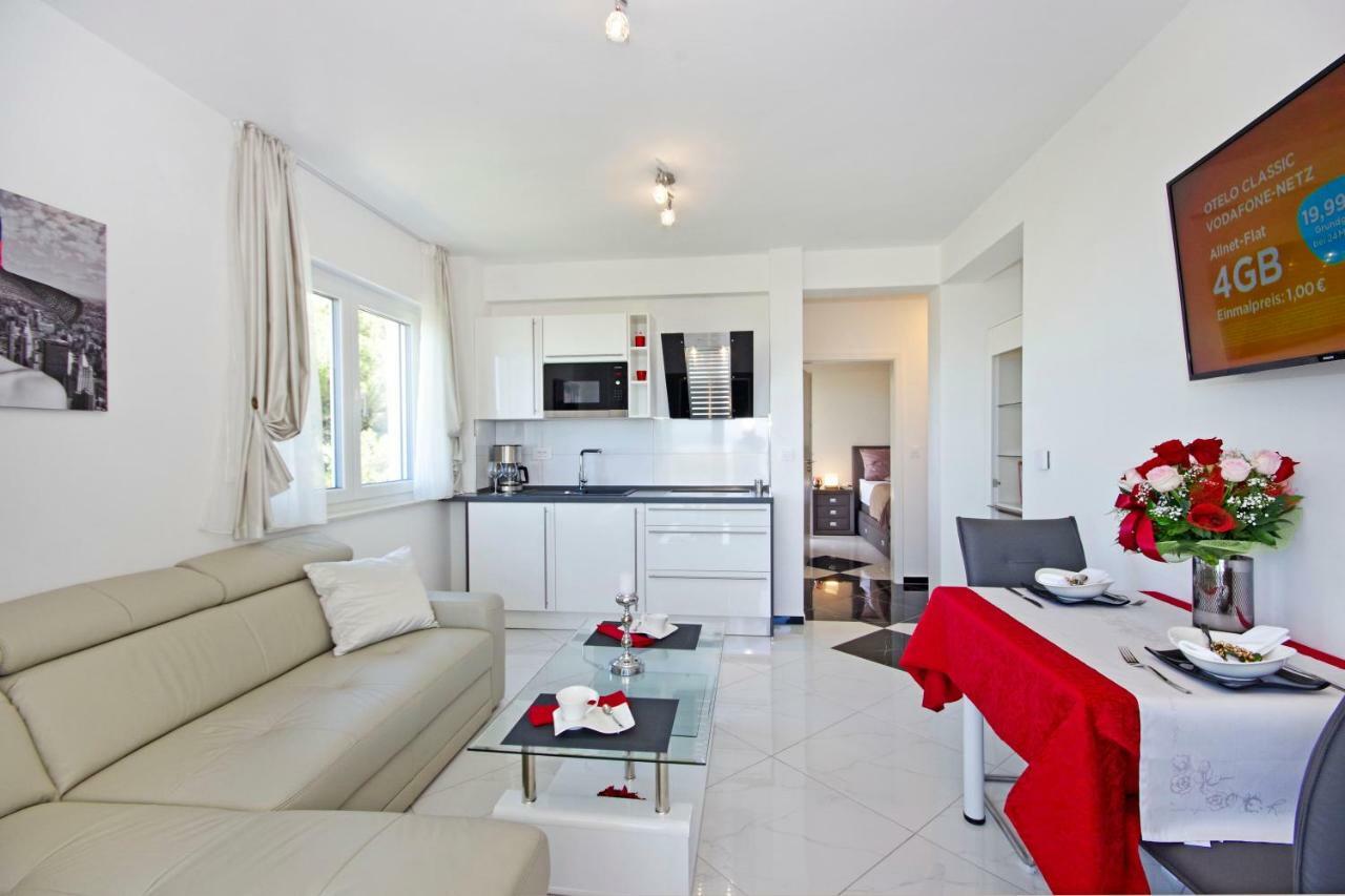 מאקרסקה Villa Inis מראה חיצוני תמונה