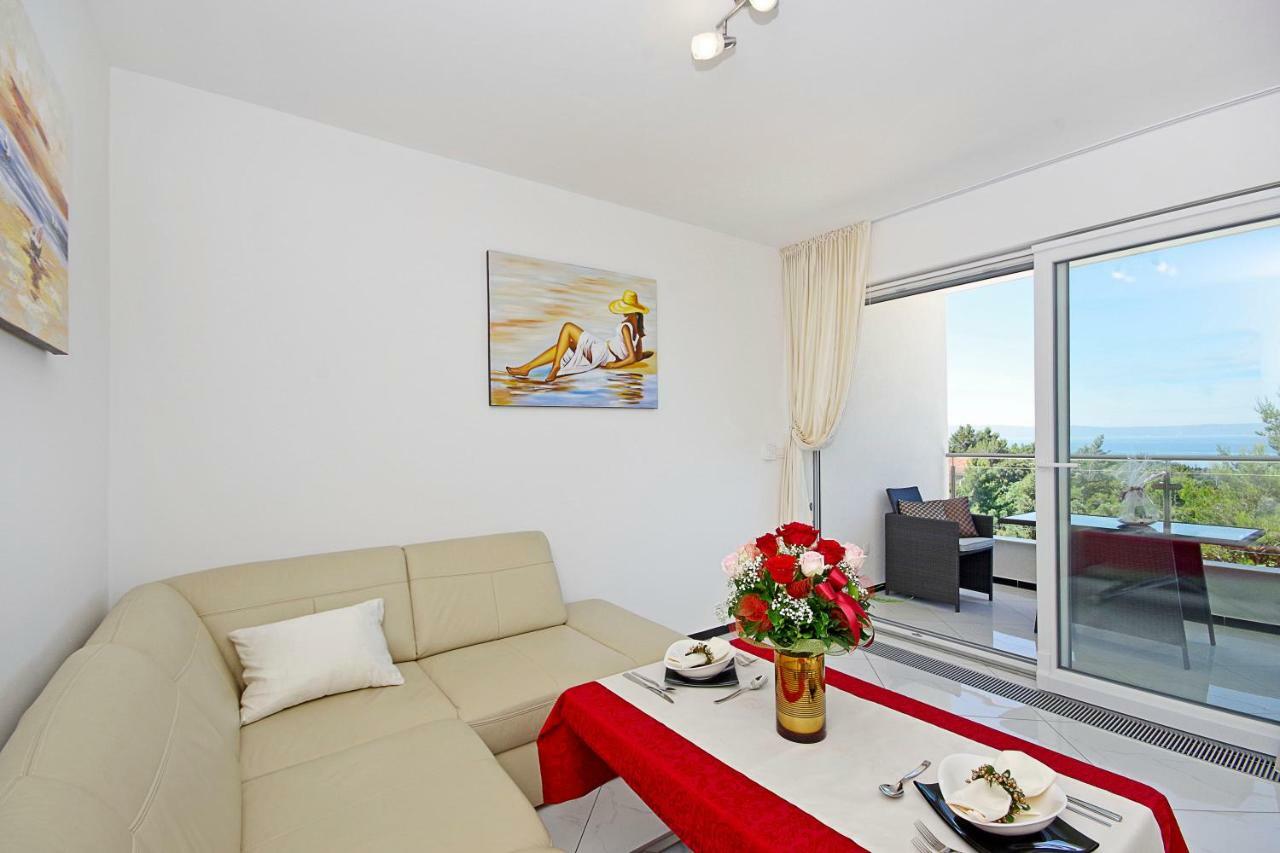 מאקרסקה Villa Inis מראה חיצוני תמונה